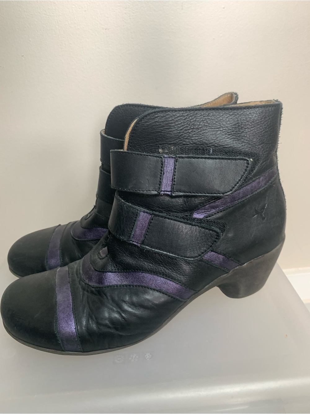 Portofino Black Purple Strap Leather Booties 42 - Picture 4 of 9
